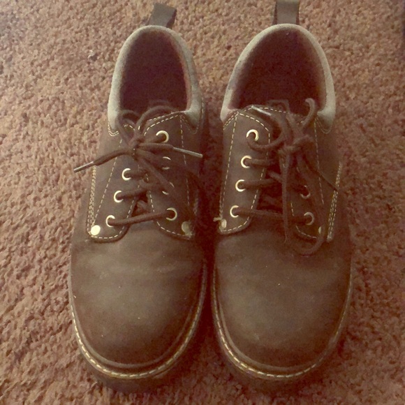 Classic Skechers - Picture 1 of 3